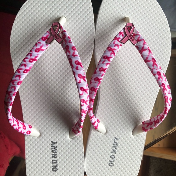 New Old Navy Decorated Flip Flops size 6 - Picture 6 of 7